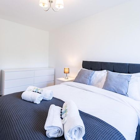 Luxury 3 Bedroom Flat With Balcony In Westbourne Park Лондон Екстер'єр фото