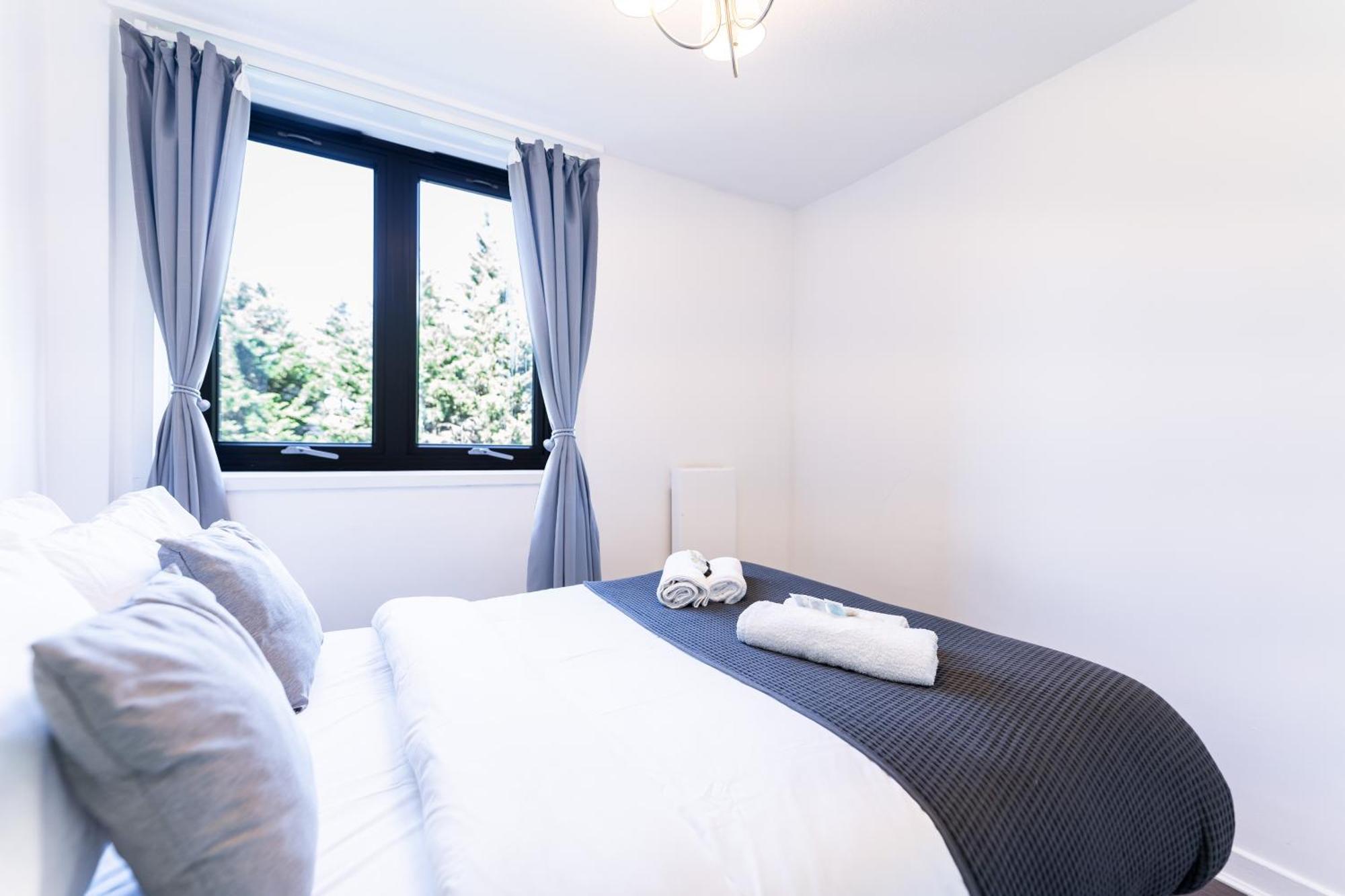 Luxury 3 Bedroom Flat With Balcony In Westbourne Park Лондон Екстер'єр фото