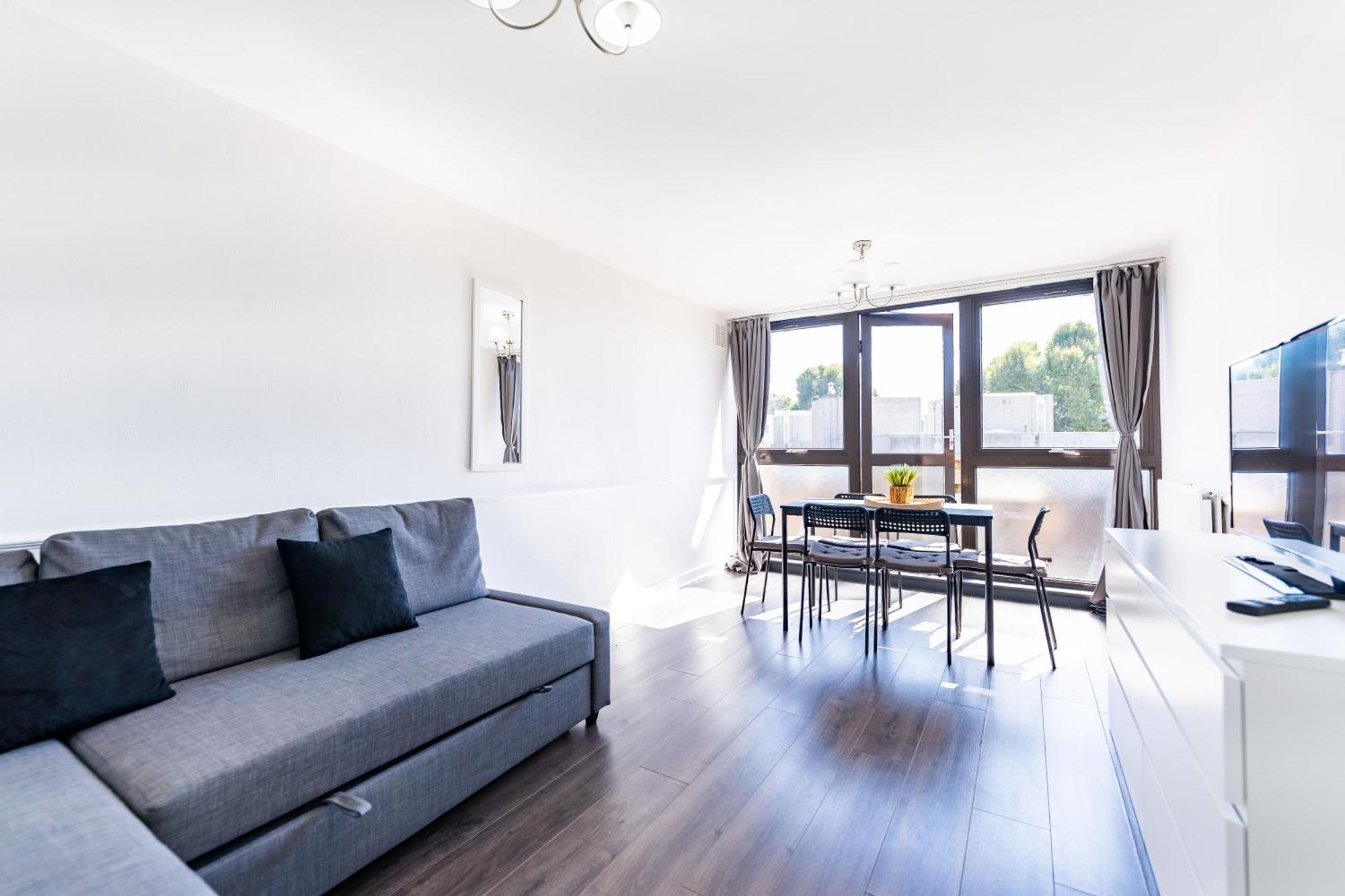 Luxury 3 Bedroom Flat With Balcony In Westbourne Park Лондон Екстер'єр фото